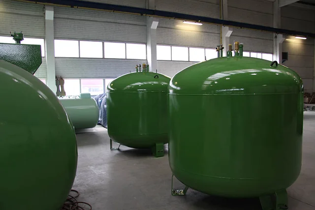 Газгольдер Kadatec 1230 л подземный вертикальный